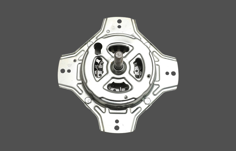 Motor centrifugálási gépekhez