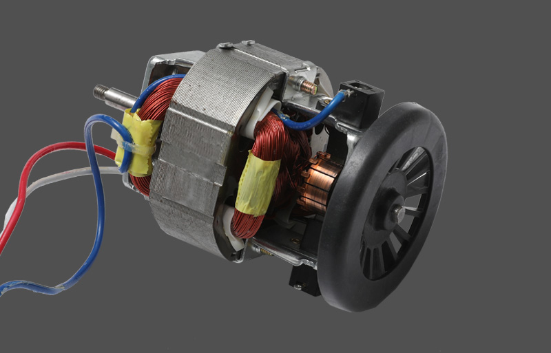 Nagy sebességű turmixgép univerzális motor